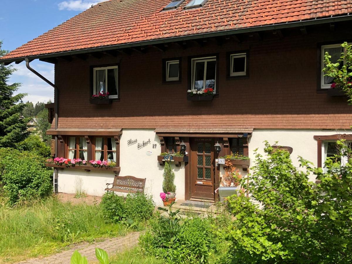 Gaestehaus Lickert Familie Dreher Hinterzarten Exterior photo